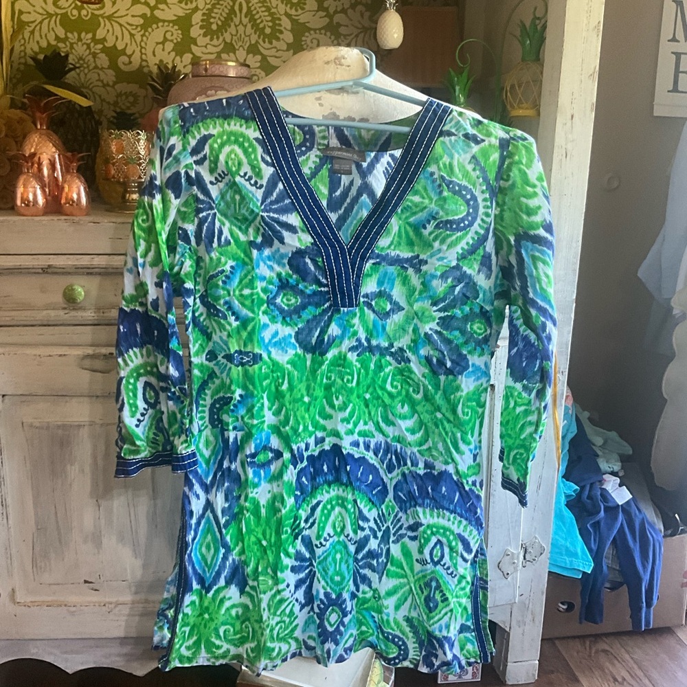 Peppermint Bay size small top